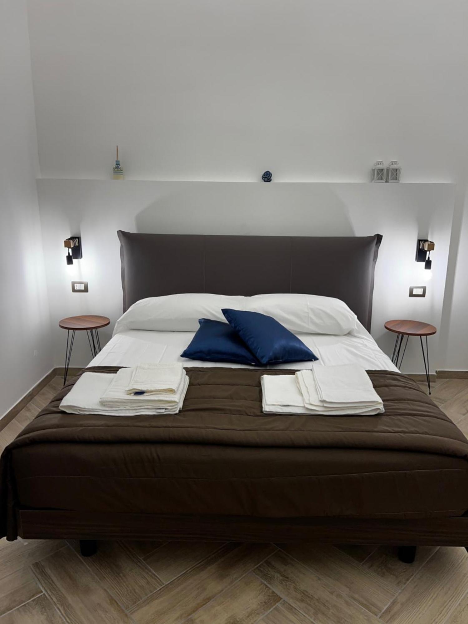 Dimora Dei Decumani Bed and Breakfast Napels Buitenkant foto